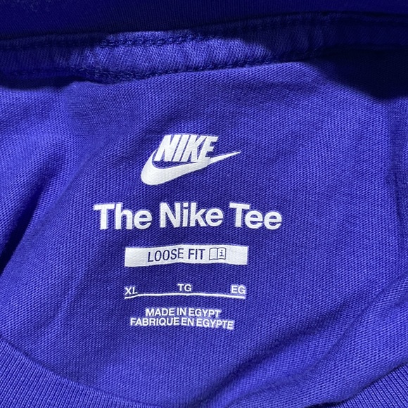 Nike New Without Tags Tee - Picture 3 of 3